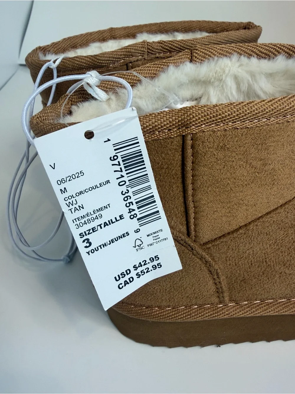 NWT Girls Boots low platform Faux-Shearling low Slip-on Booties Tan Size 3